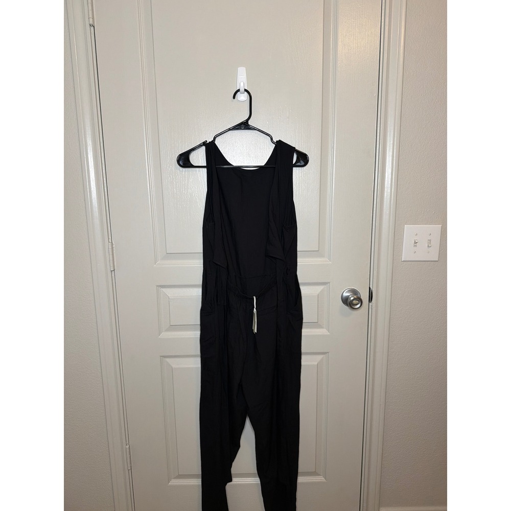 NWT Marine Layer M Eloise Belted Jumpsuit Black - Picture 2 of 4